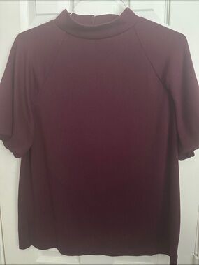 LOFT Short Sleeve Mock Neck Top in Burgundy